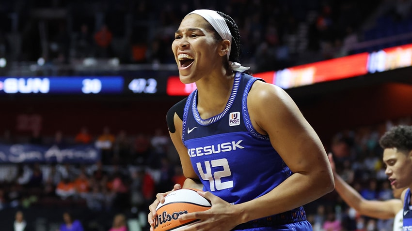 10 Players to Watch: WNBA Free Agency 2023