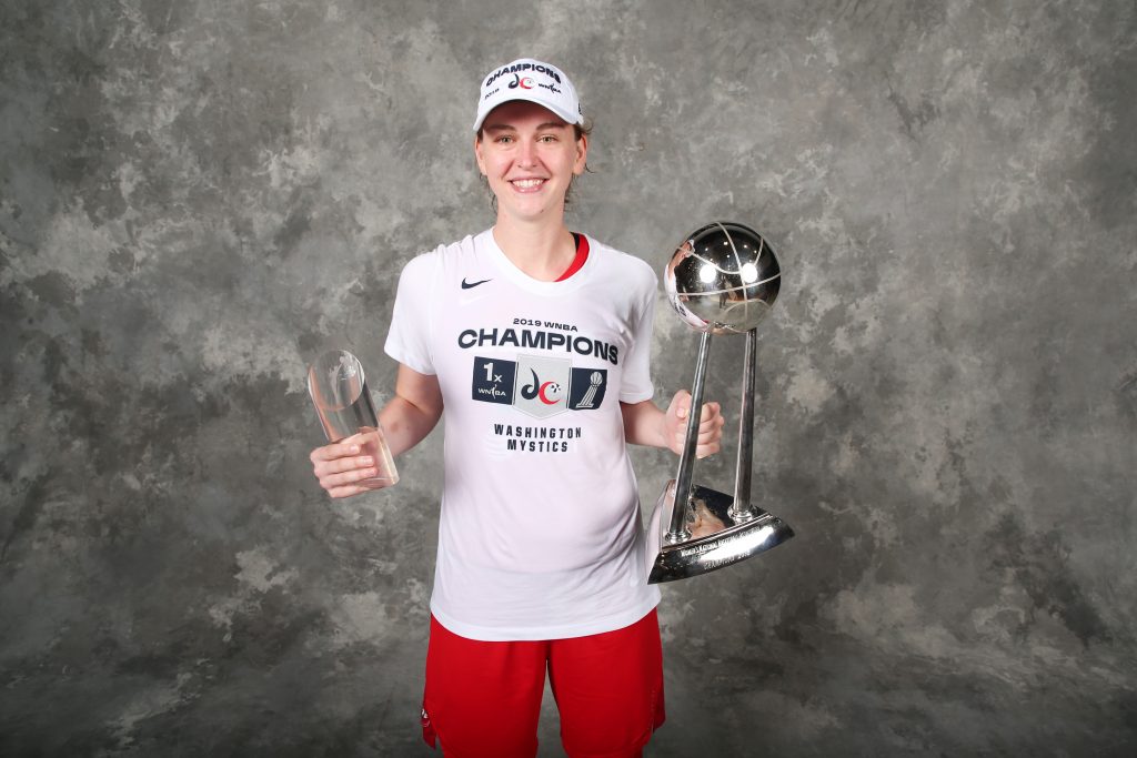 Emma Meesseman poses with her new hardware.