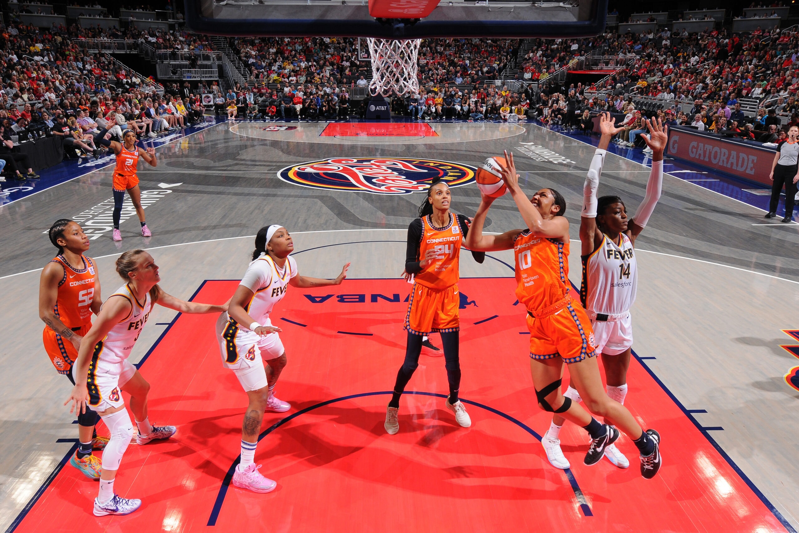 Indiana Fever vs. Connecticut Sun - Game Highlights